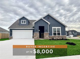 5900 SW Chiefs Ave, Bentonville, AR 72713