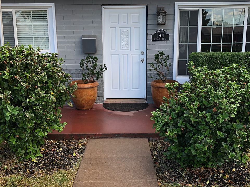 1st image of 1509 E Hudson Dr