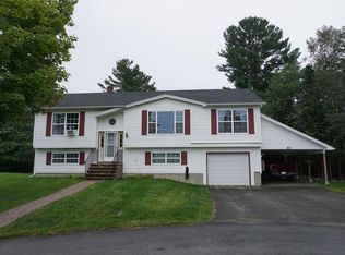 132 Sunny Hollow Pl, Bangor, ME 04401