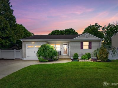 31 Middle Hill Rd, Colonia, NJ, 07067