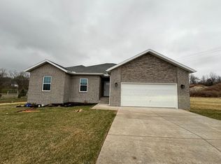 2210 Regan Cir, Ozark, MO 65721