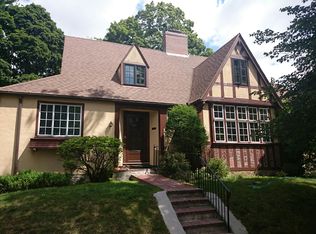 27 Somerset Rd, Brookline, MA 02445