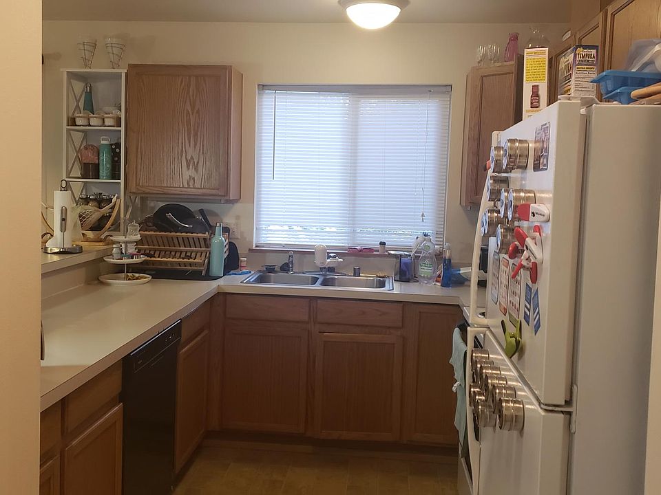 1st image of 17726 12th Ave NE APT 101