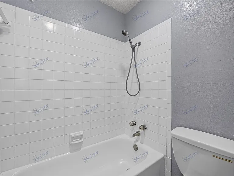 2913 Green Ridge St — Photo 23