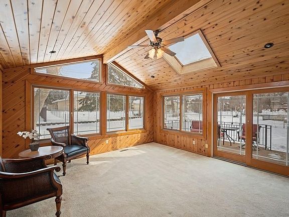 4th image of 5875 Tennison Dr NE