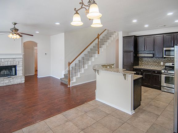 4th image of 8708 Glen Canyon Dr