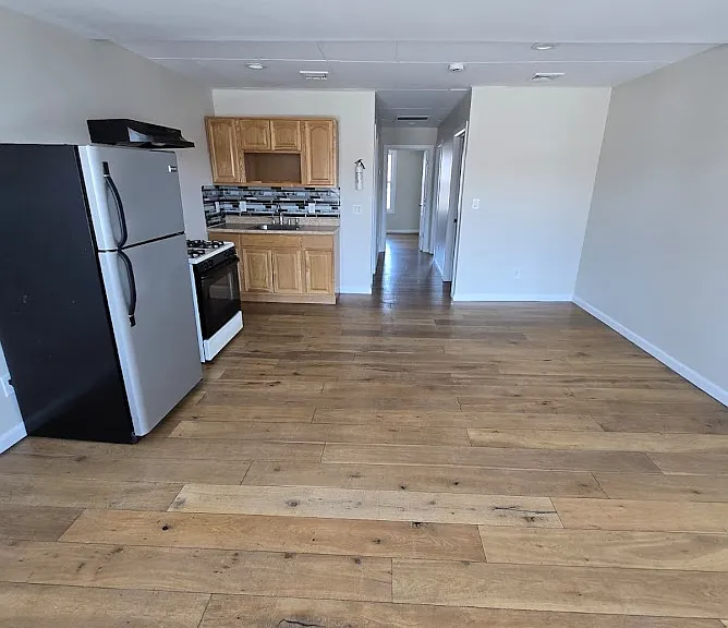 70 Main St #3A — Photo 2