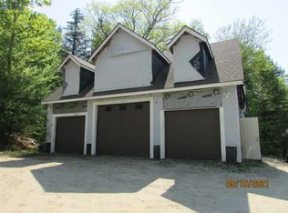 1095 Center St, Wolfeboro, NH 03894