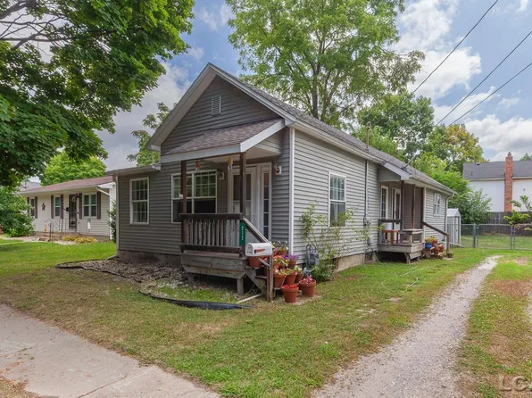 212 Ormsby St, Adrian, MI 49221