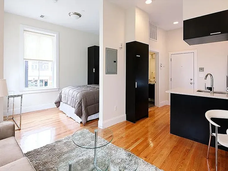 784 Tremont St — Photo 13