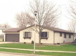 843 S Pioneer Pkwy, Fond Du Lac, WI 54935