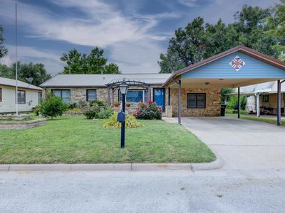 1517 N 1st St, Arkansas City, KS, 67005