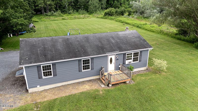 3rd image of 579 S Kelley Road