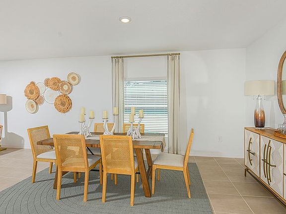4th image of 33988 Sky Blossom Cir