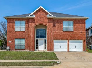 7514 Quail Springs Dr, Arlington, TX 76002