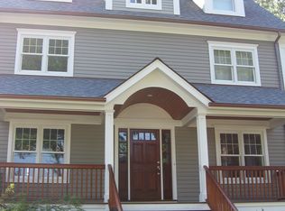 97 Cummings Ave, Fairfield, CT 06824