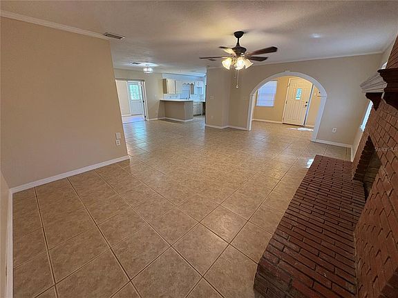 5th image of 8351 Wakeford Rd