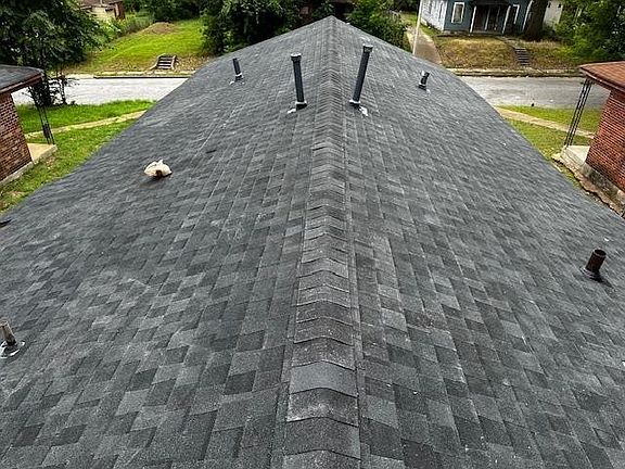 3rd image of 36 W McKellar Ave