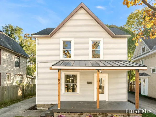 52 Banner St SW, Grand Rapids, MI 49507