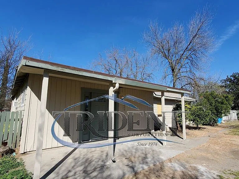 1825 Sierra Way — Photo 20