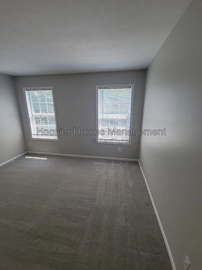 2 bed, 1.5 bath, 1335 sqft, $1,450 — Photo 1