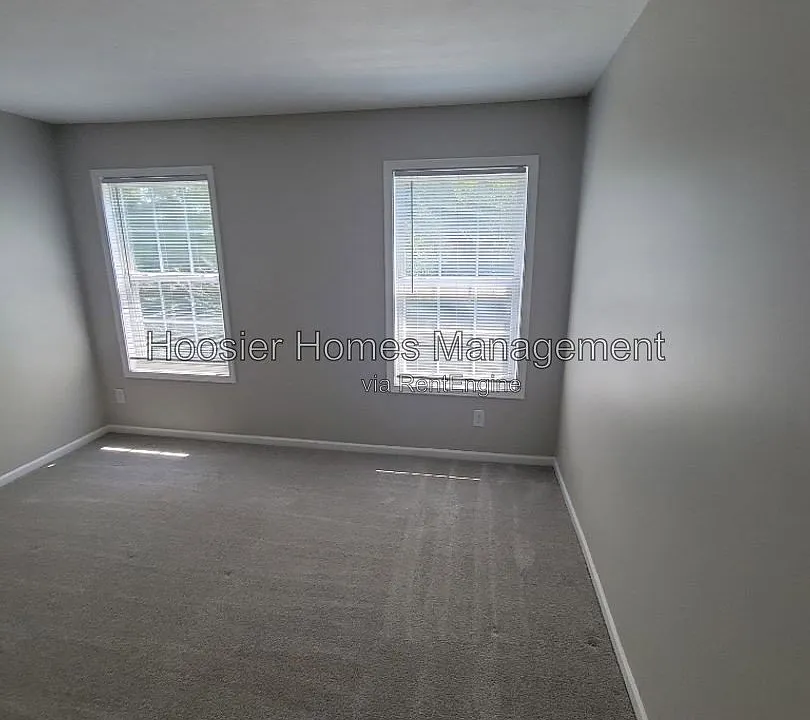 1563 Brookfield Cir