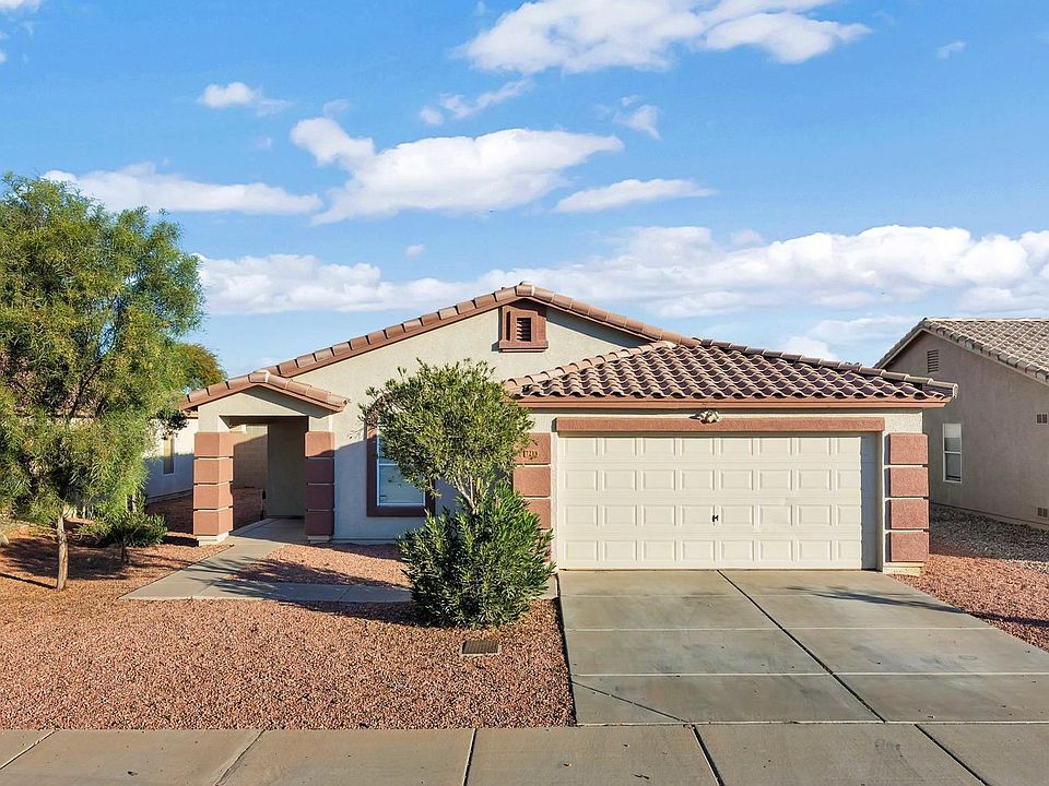 7218 W Whyman Ave-large-001-7-Front Exte