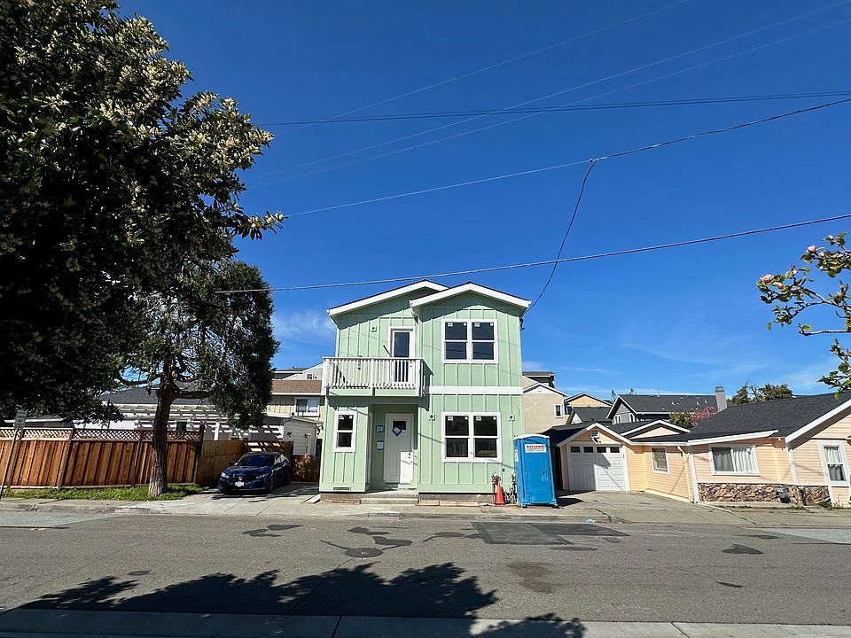 2nd image of 351 Industrial St