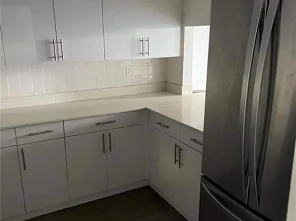 10000 NW 80th Ct APT 2165, Hialeah Gardens, FL 33016