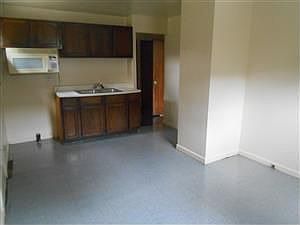 2nd image of 3741 Laclede Ave