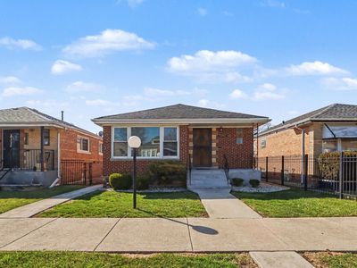 7242 S Honore St, Chicago, IL, 60636