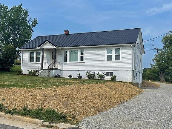 2nd image of 585 Cassell Rd