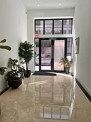 Rented by R New York