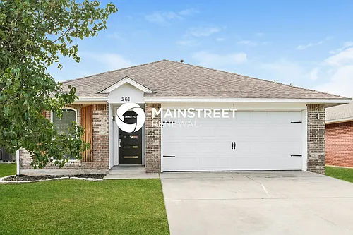 261 Cambridge Dr Photo 1