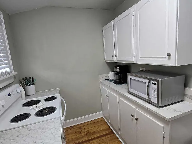 402 Meriwether St — Photo 25