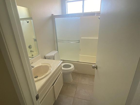 4th image of 2071 Teco Dr