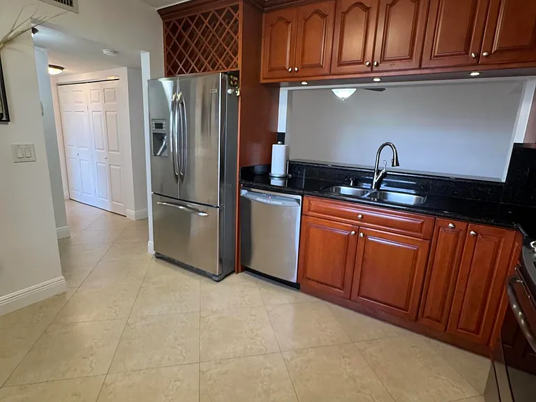 130 Lake Nancy Dr #101 — Photo 8