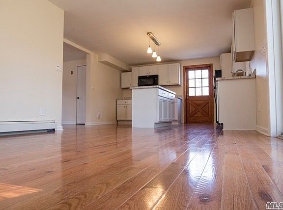 2nd image of 13 Ocean Ave