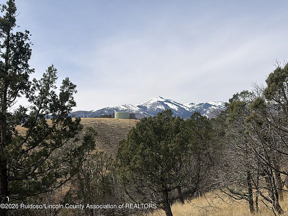 2nd image of 12 Encino Rd