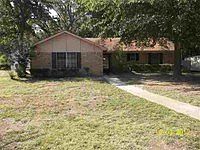 1st image of 2308 Clayton Ln