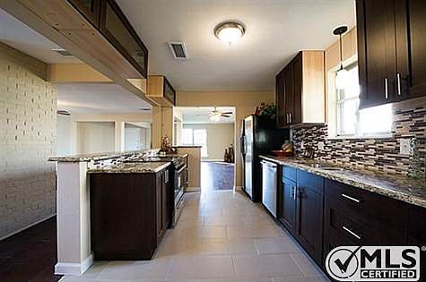 1st image of 2604 Quail Run Dr