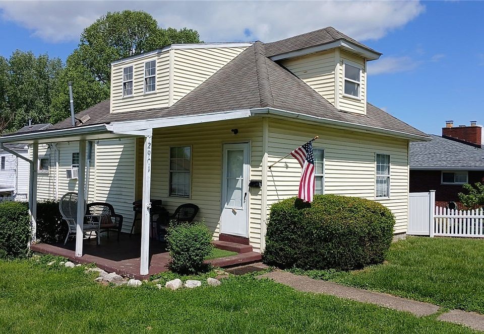 1st image of 2901 27th St
