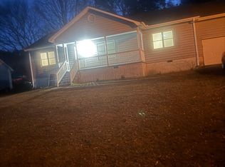 2202 Clarendon Ct NE, Conyers, GA 30012