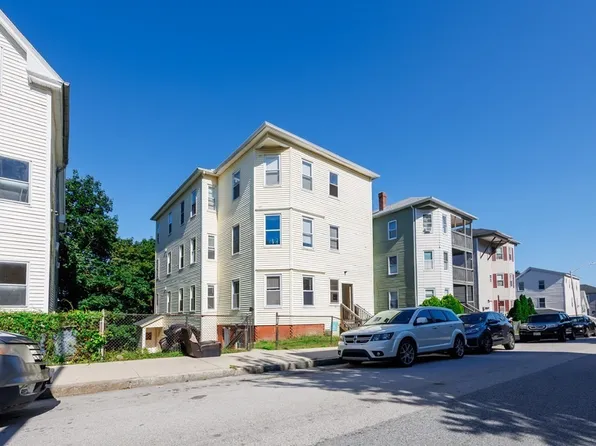 47 Everard St, Worcester, MA 01605