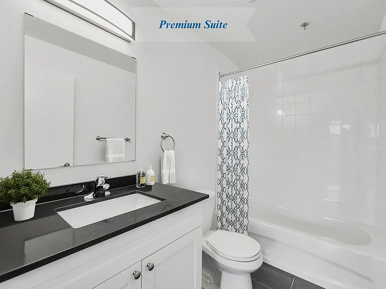 205 Oxford St E — Photo 12