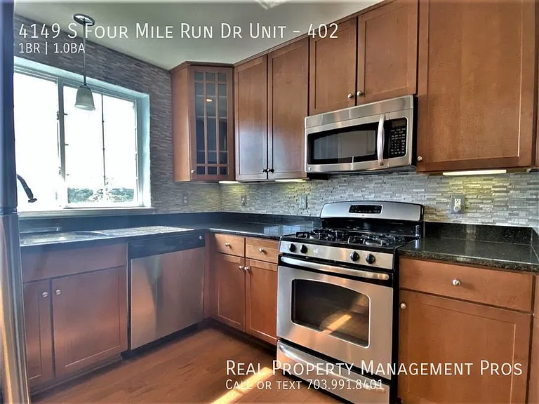 4149 S Four Mile Run Dr #402 — Photo 11