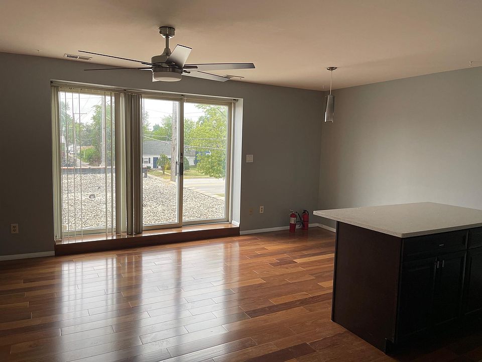 1st image of 7200 Kennedy Ave #3