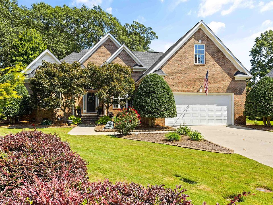 1st image of 117 Clairewood Ct