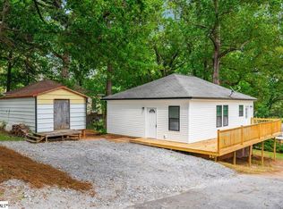 153 Cobb St, Easley, SC 29640