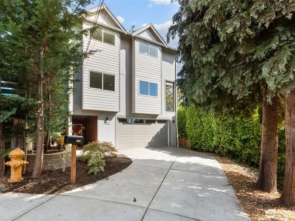 4812 S Frontenac Street, Seattle, WA 98118